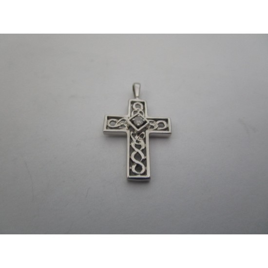 Vintage 10K White Gold Christian Fancy Cross with C er Diamond